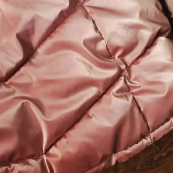 Girls 10/12 Justice pink iridescent puffer jacket - Picture 7 of 7